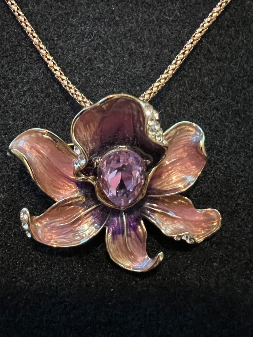 Betsey Johnson NWT Orchid Flower Pendant Necklace Brooch